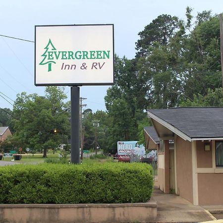 Evergreen Inn And R.V. Winnfield Екстериор снимка