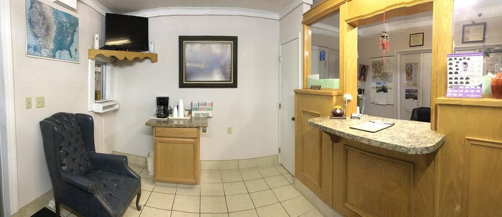 Evergreen Inn And R.V. Winnfield Екстериор снимка